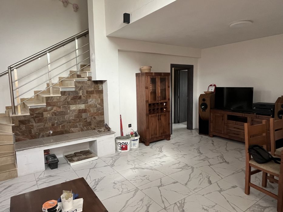 Дава се под наем Къща в Пловдив, Тракия - 250 кв.м за 1150 € - Снимка #7