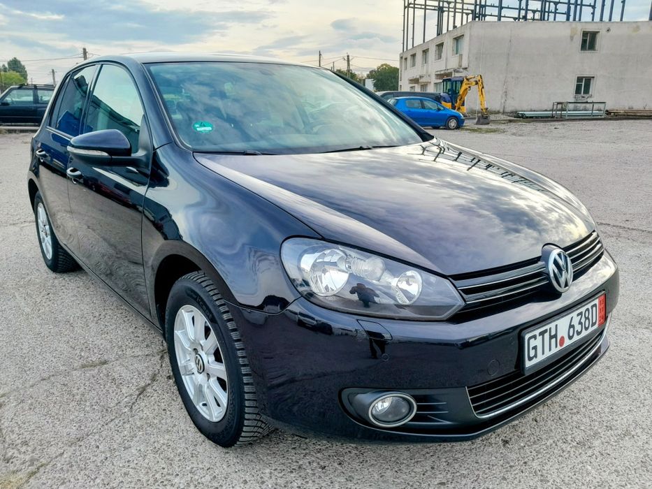 Volkswagen Golf Style