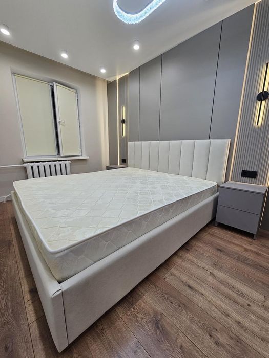 Кровать двуспальная