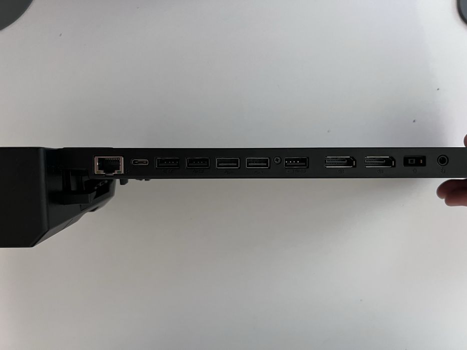 Продавам докинг станции Lenovo ThinkPad Pro (Модели 40AH и 40A1) – Отлично състояние