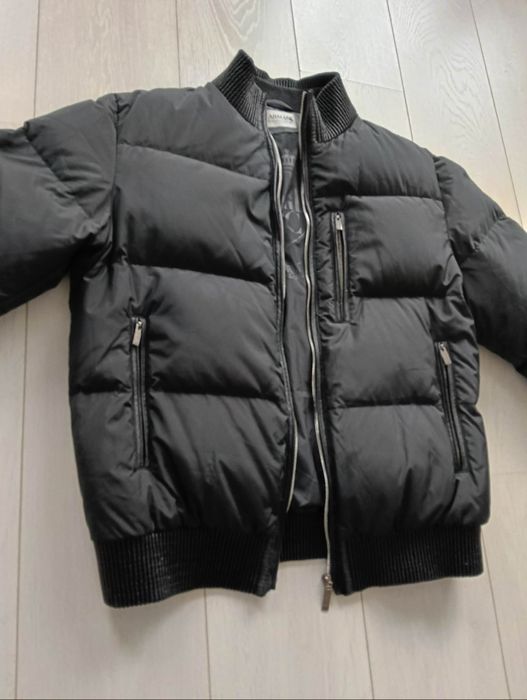 Мъжко яке ARMANI 80€ (м)