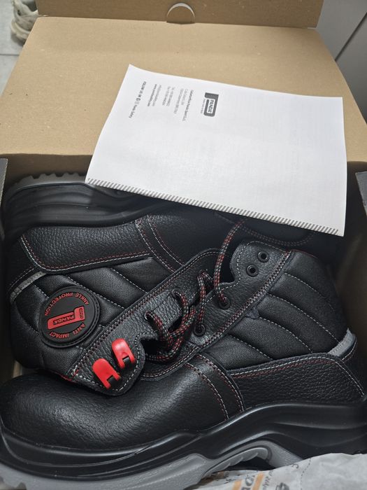 Работни обувки panda N45