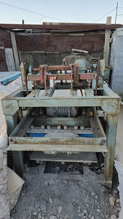 Пескоблок бетонамешалка вибростол