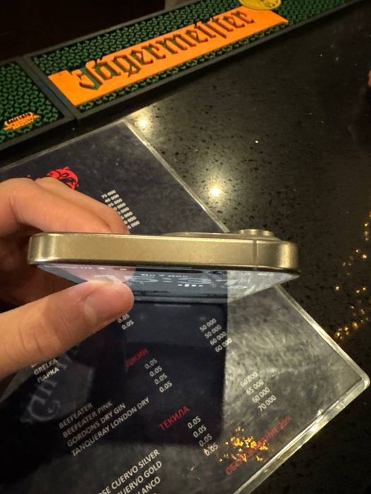 Iphone 15 pro max 256 titan