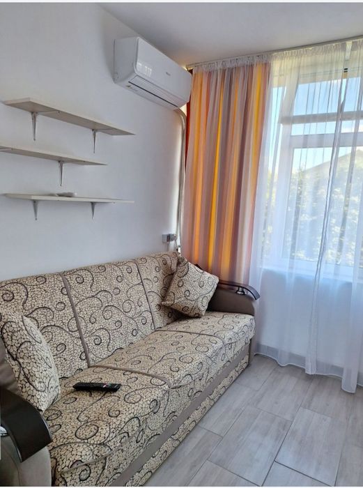 Ofer spre închiriere camera camin