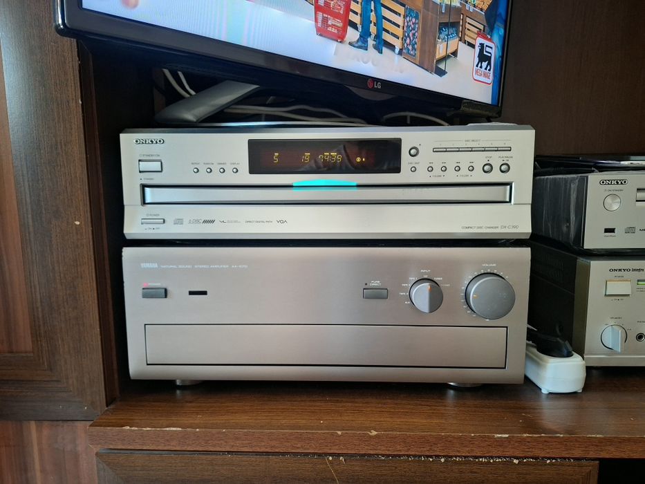 Amplificator Yamaha ax1070 si Onkyo Integra A8450 k noi