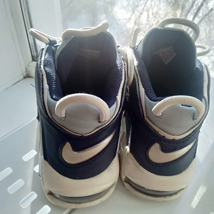 Кроссовки демисезонные