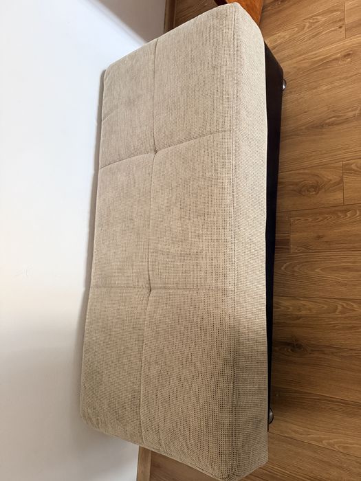 Canapea extensibila 4 locuri
