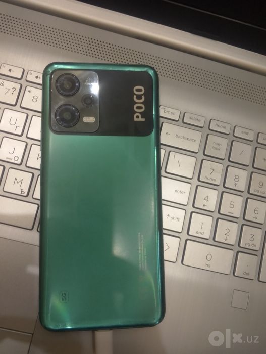 Poco X5, 5G. Rang yashil