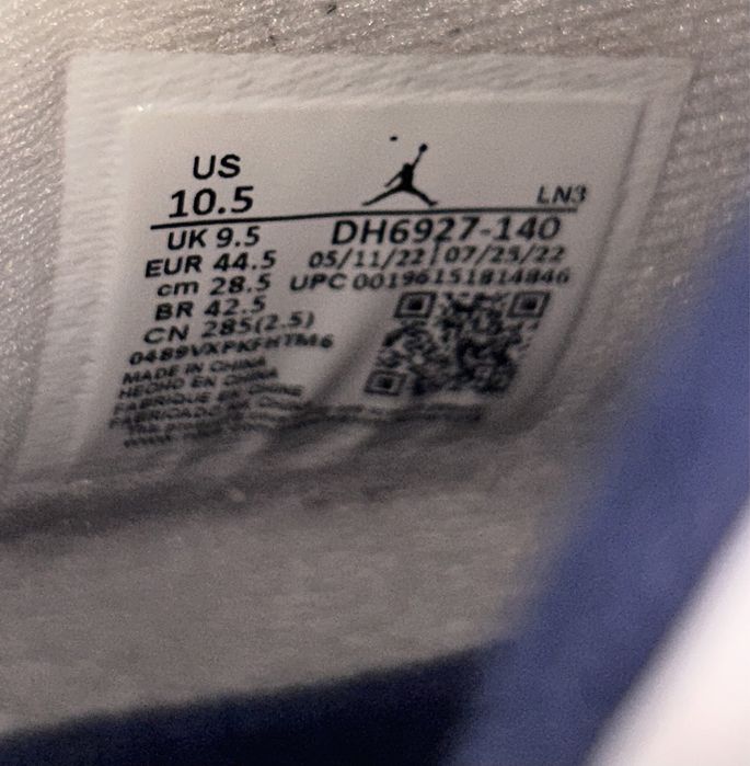 Jordan 4 Midnight Navy (44.5)