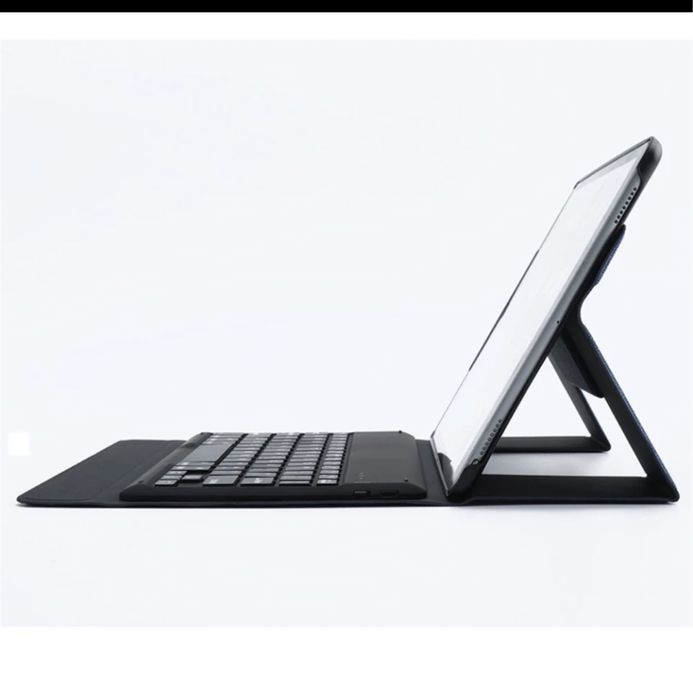 Чехол - клавиатура