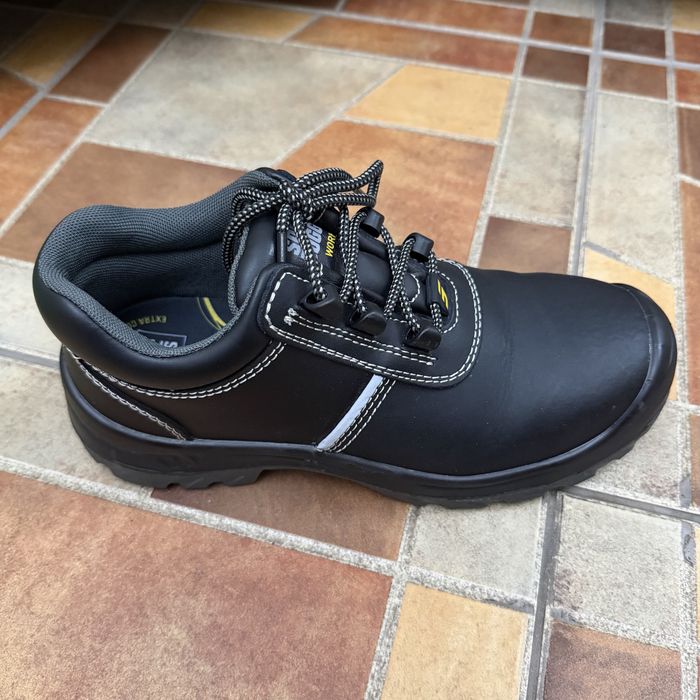 Рабочие ботинки, 39 размер