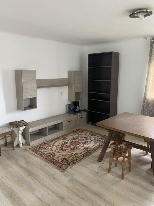 Casa 2 camere cu teren 500 mp