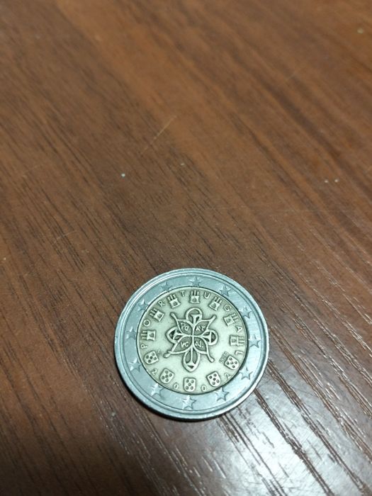 Продам мнеты 2 евро