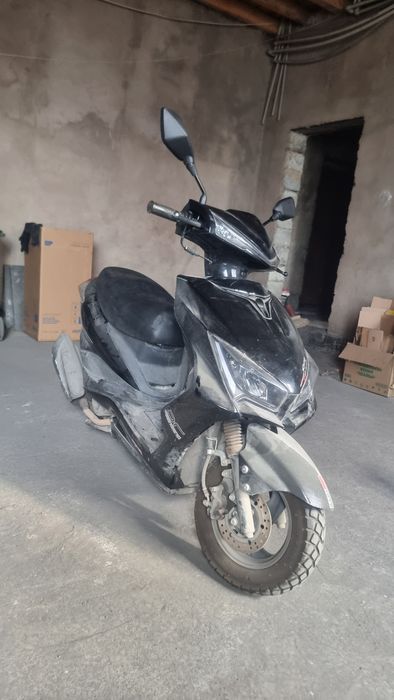 Мопед скутер не новый