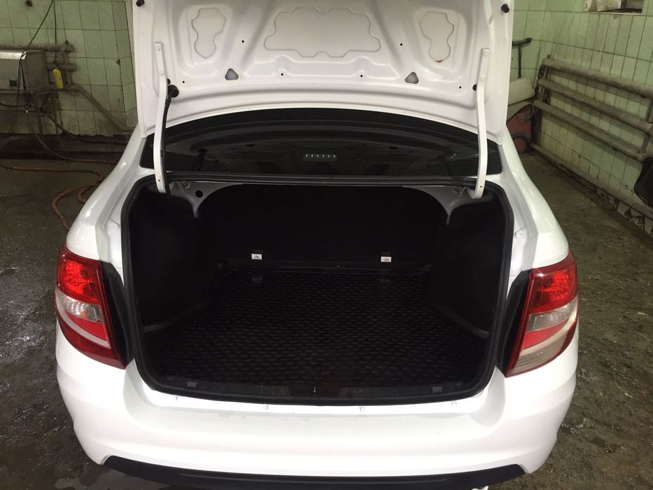 Продам машину ЛАДА ГРАНТА