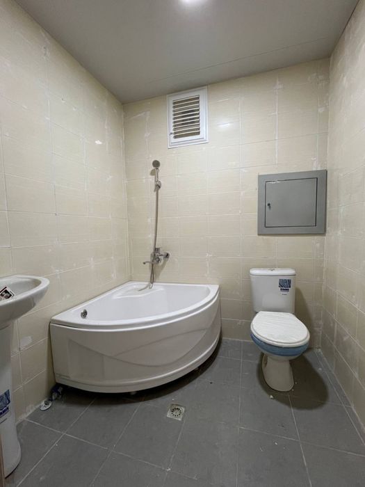 Корасув 2 хоналик 2- этаж кредитга еки накдга сотилади