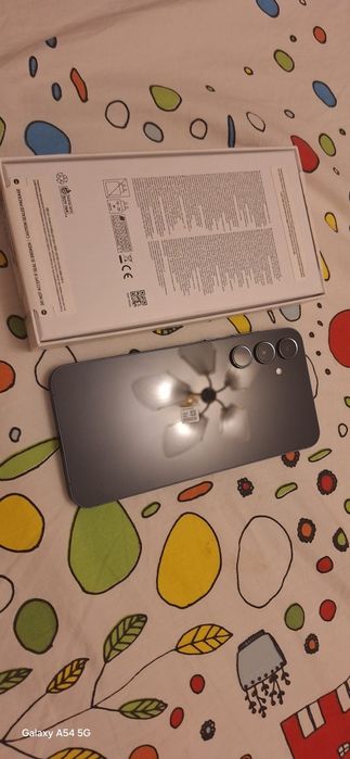 Samsung a55 8 gb 256 full box impecabil husa si folie de sticla