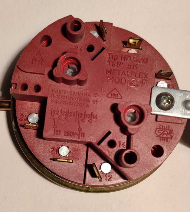 Пресостат METALFLEX MOD Z2F (Tip HD 520) за пералня Indesit / Ariston