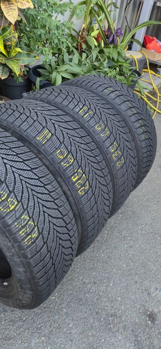 SET Anvelope 235/60/17 Iarna M+S Nexen DOT 2022