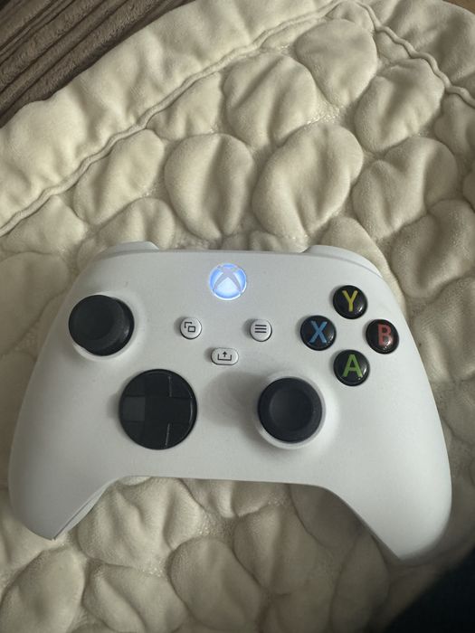 Продам Xbox series S