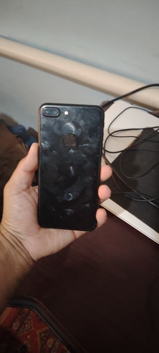 Смартфон Apple iPhone 7 Plus 32 ГБ