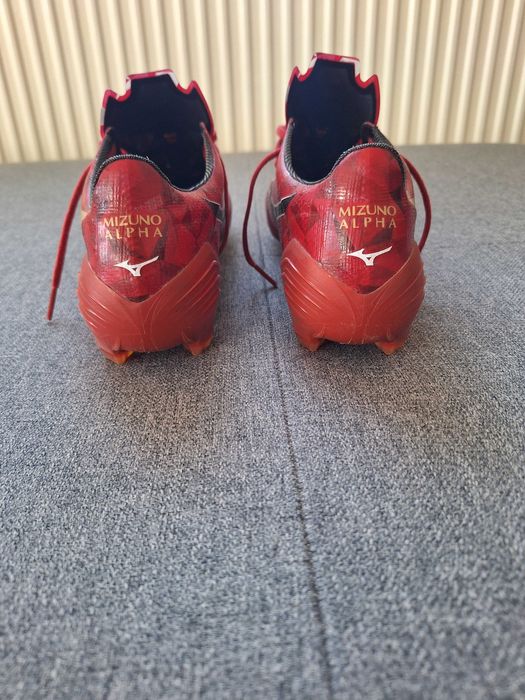 Ghete de fotbal mizuno alpha 42,5/43 originale Made în japan