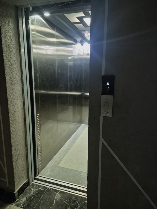 Продается 3х комнатная квартира в Бухаре