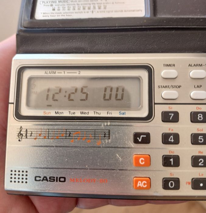 Musical electronic calculator Casio Melody 80 Japan