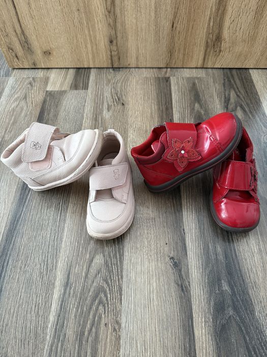 Lot Papuci fetita primigi si lasocky nr 24-25