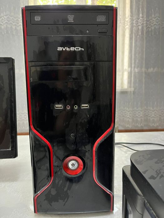 Кампютер принтир светной