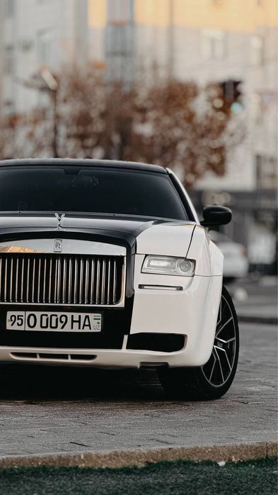 Rolls-royce sotiladi