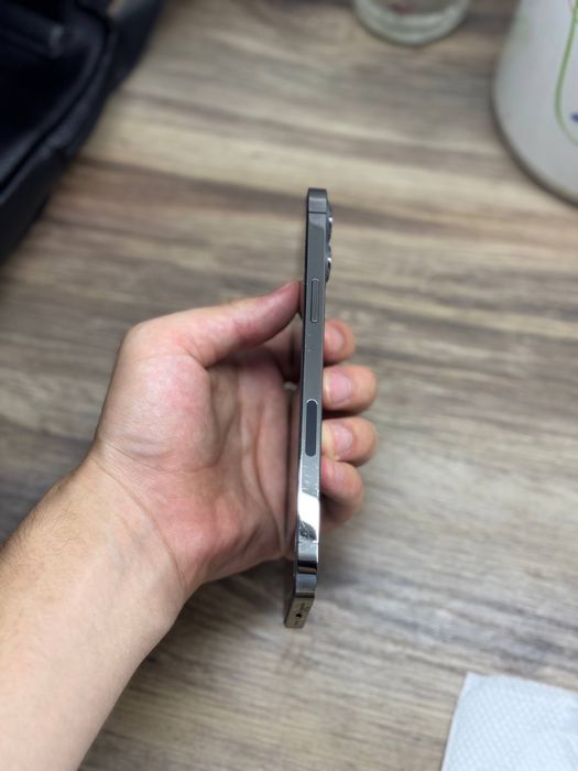 Iphone 12 pro max SROCHNO!!!
