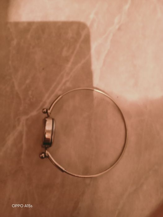 Продам женские наручные часы СССР