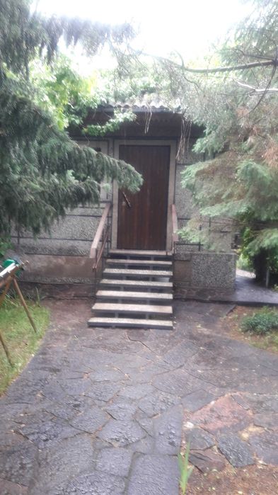 Продам дом с готовым бизнесом.