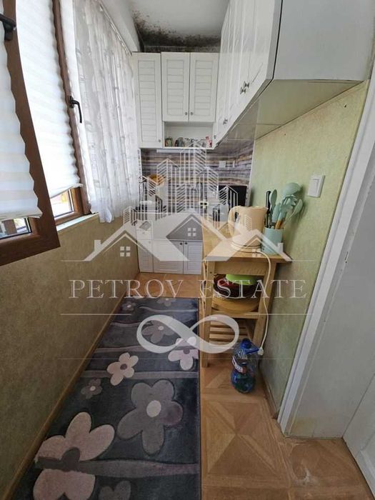 2 Етажа от къща с отлична локация във Велинград