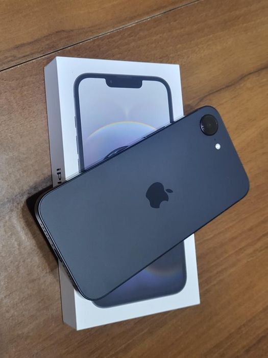 IPhone 16e 128 GB с гаранция