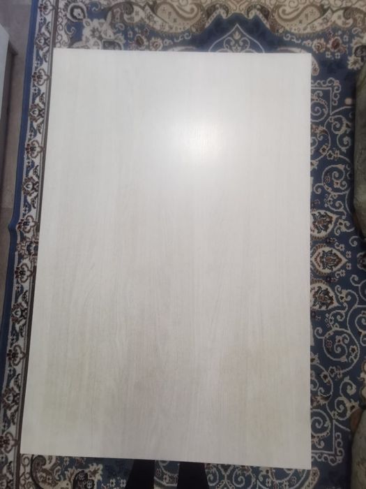 Журнальный столик