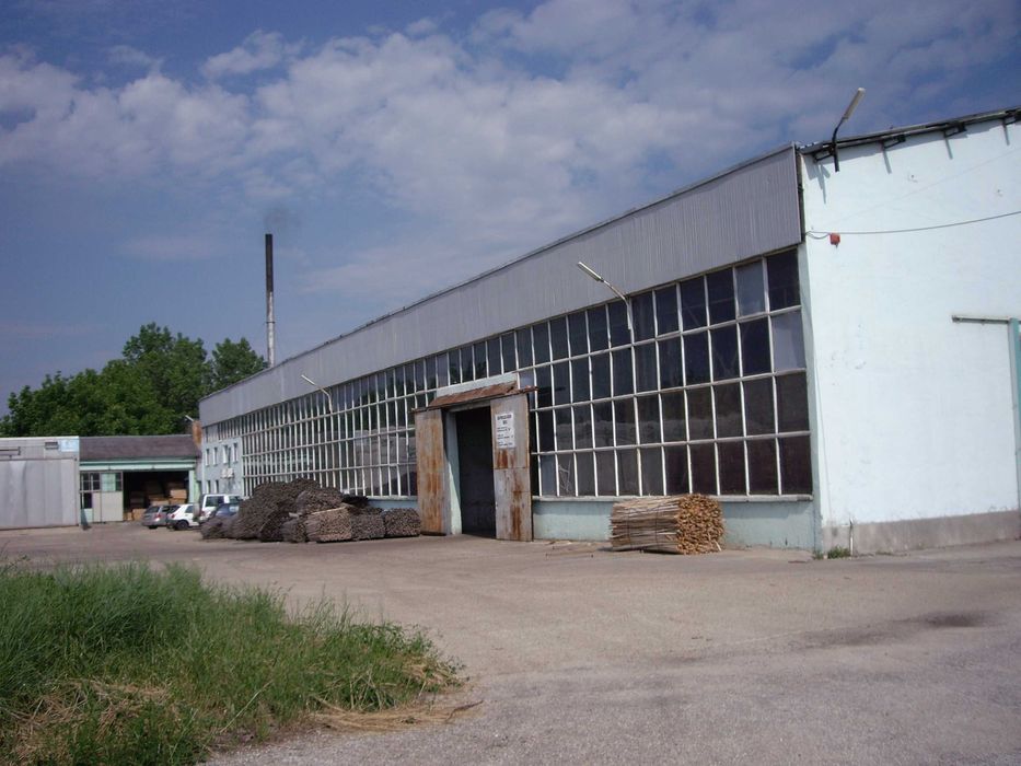 промишлено помещение
