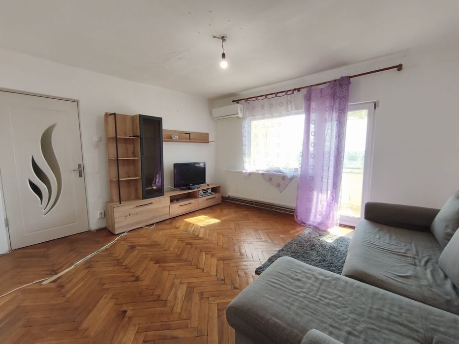 Apartament 2 camere,centrala proprie, zona Micalaca
