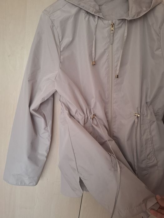 Дамска нова ветровка