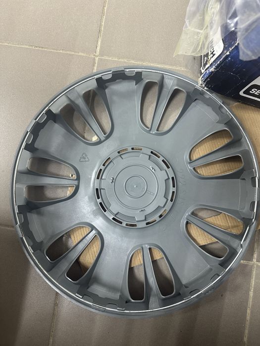 Продаю колпаки R14