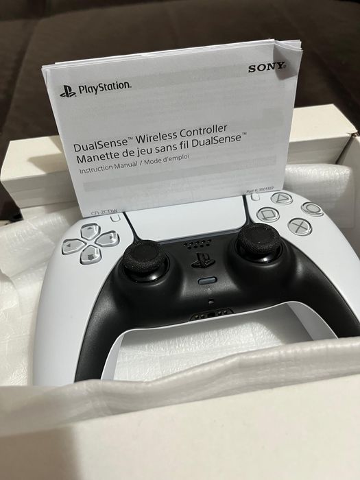 Controler PS5 nou