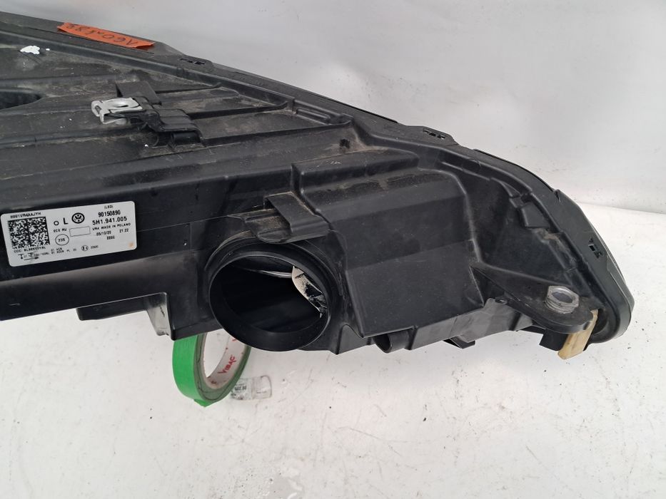 Фар Vw Golf 8 лав