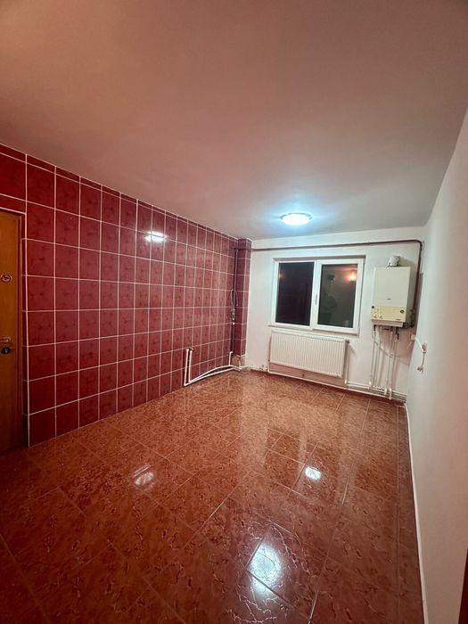 Apartament Zona Piata Orizont 2 camere pret negociabil