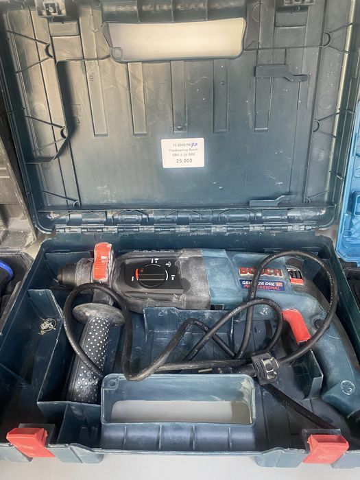 Перфоратор Бош.