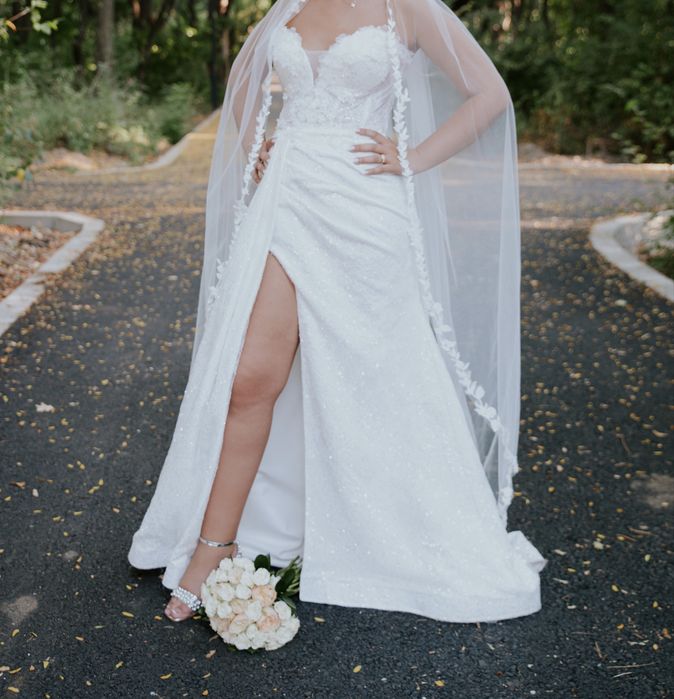 Vand rochie de mireasa