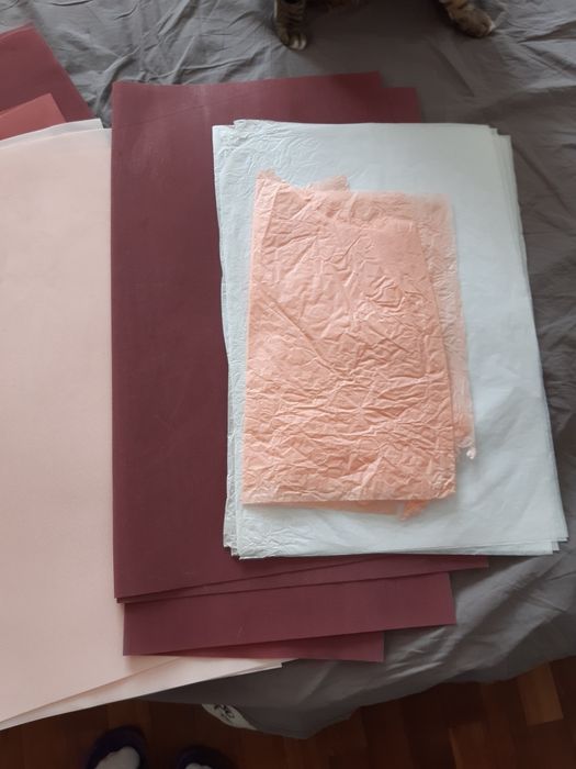 продам упаковка/бумага для цветов