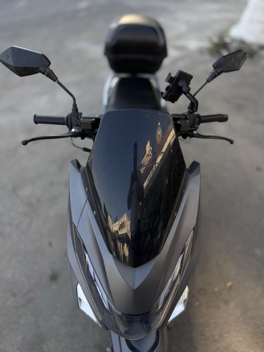 Скутер каска в подарок