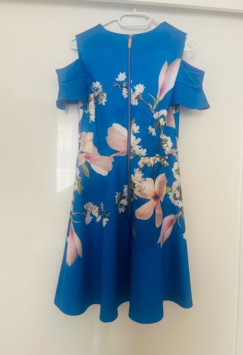 Официални рокли Ted Baker